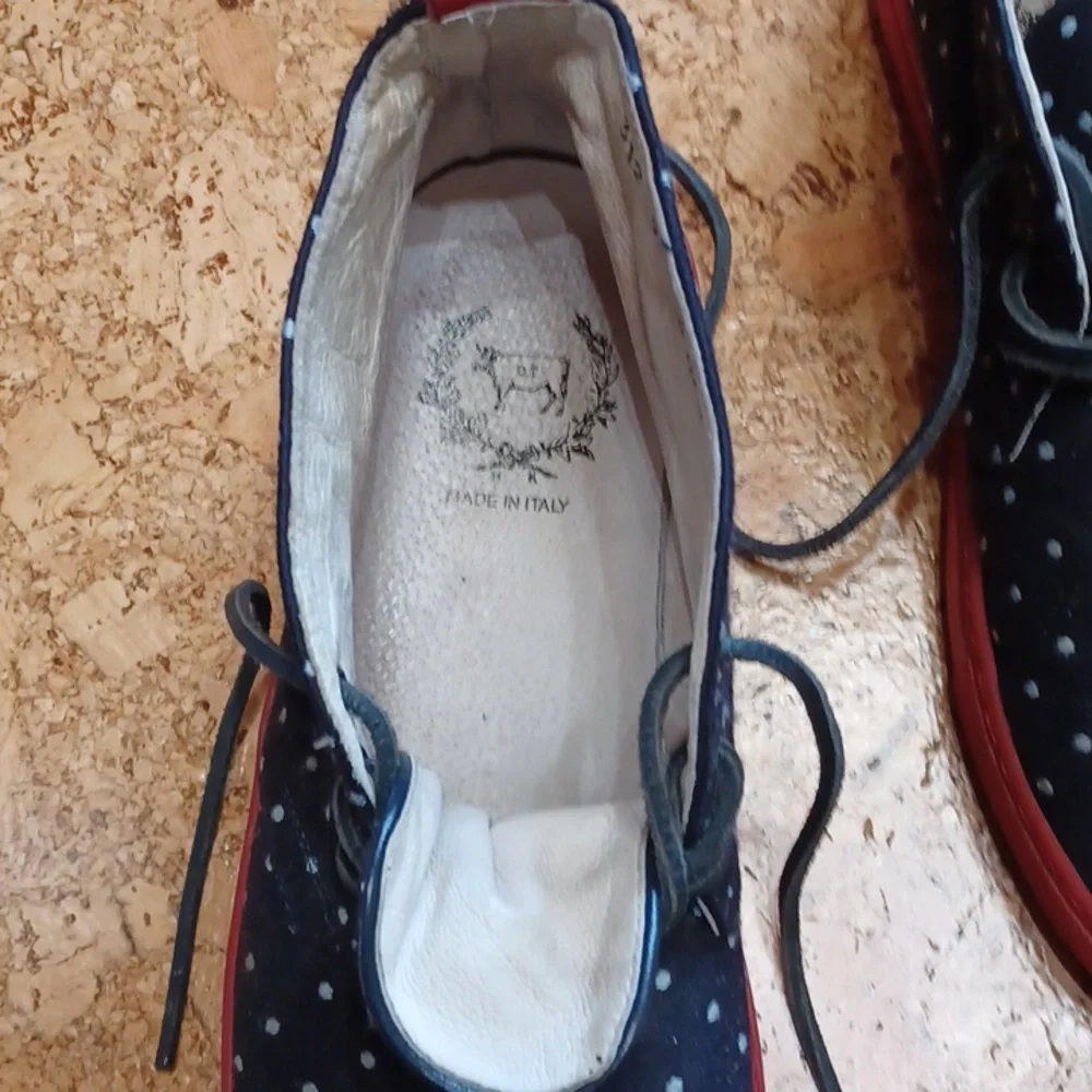 Del Toro Men's Alto Sunbrella Navy/White/Red Polka Dot Chukka Sneakers Size 9